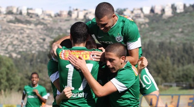 שון וייסמן חוגג (עמית מצפה)