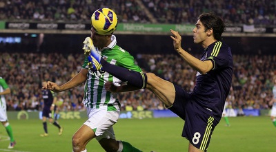 קאקה מול אנחל לופס (רויטרס)