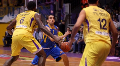 מורן רוט (יוסי ציפקיס)