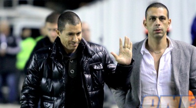 אלי טביב. ראה הפסד (יניב גונן) אלי טביב. ראה הפסד (יניב גונן)