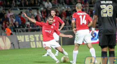 טועמה מדגים איך בועטים (חגי ניזרי)