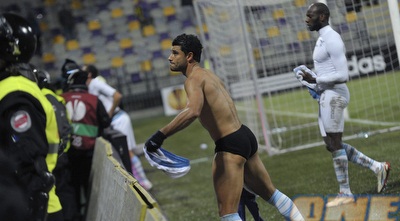 אדרסון נשאר עם תחתונים (רויטרס)