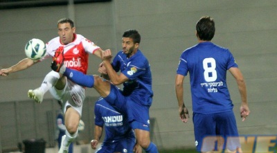 ראובן ואבוטבול מתעופפים (חגי ניזרי)