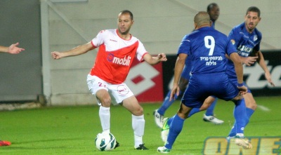 ברוכיאן עם הכדור (חגי ניזרי)