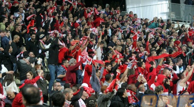 אוהדי ב&qout;ש חוגגים ברמה&qout;ש (חגי ניזרי)