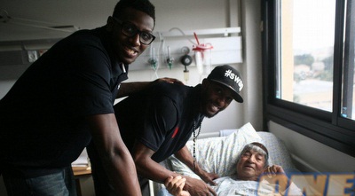 קרטיס קלי ודמונטז סטיט (צביקה הלפרין) (ONE) קרטיס קלי ודמונטז סטיט (צביקה הלפרין) (ONE)