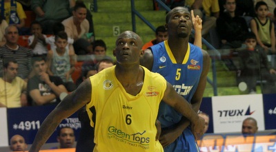 קילינגסוורת´, שון ג´יימס (חגי ניזרי)