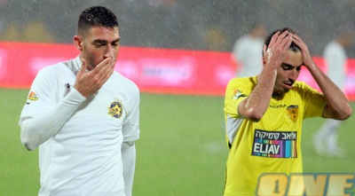 אלירן עטר. ליהטט בין הטיפות (משה חרמון) אלירן עטר. ליהטט בין הטיפות (משה חרמון)