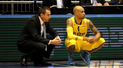 בלאט ולוגאן (שי לוי) בלאט ולוגאן (שי לוי)