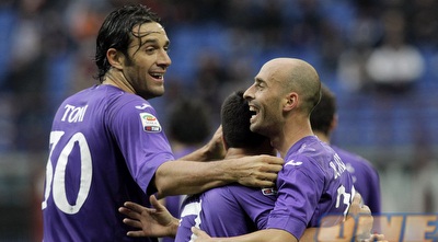 טוני, ואלרו ופיזארו חוגגים (רויטרס)