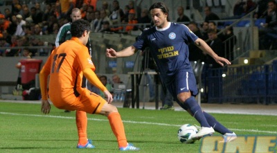 דדי בן דיין מול איציק עזוז (חגי ניזרי) דדי בן דיין מול איציק עזוז (חגי ניזרי)