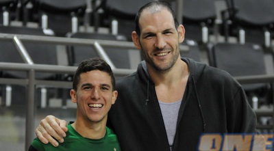 עידו קוז´יקרו ועידן ורד (האתר הרשמי של מכבי חיפה) (ONE)