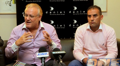 ג´קי מויאל ואלון מזרחי במסיבת העיתונאים (יניב גונן) ג´קי מויאל ואלון מזרחי במסיבת העיתונאים (יניב גונן)