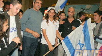 קבלת הפנים בתנב&qout;ג לישי עוליאל (משה חרמון)