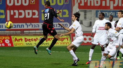 אחמד קאסום נוגח (יניב גונן)