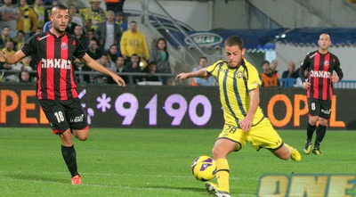 לוגסי בועט (משה חרמון) לוגסי בועט (משה חרמון)