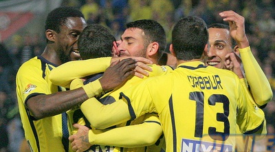 עטר חוגג עם מרגוליס (משה חרמון)