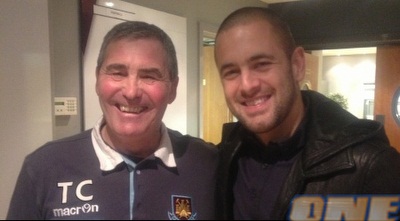 ג´ו קול חוזר לווסטהאם (האתר הרשמי של ווסטהאם) (ONE)