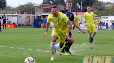 מכבי ת&qout;א - מכבי נתניה (יניב גונן)