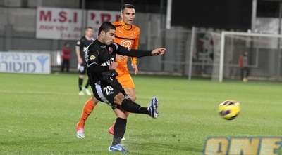 אבוקרט. יקבל הצעה לחוזה חדש (עמית מצפה)