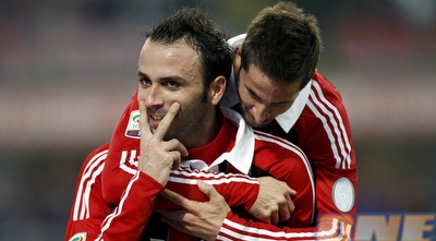 ג´יאמפאולו פאציני חוגג את ניצחון מילאן (רויטרס)