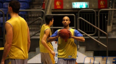 לוגאן (יוסי ציפקיס) לוגאן (יוסי ציפקיס)