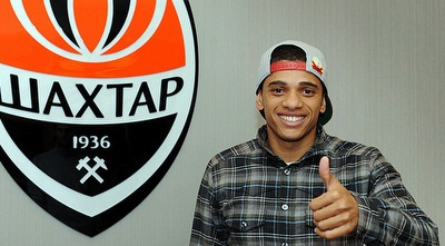 טייסון מוצג בשחטאר דונייצק (האתר הרשמי של שחטאר דונייצק) (ONE)