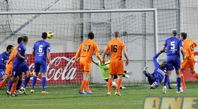 הרפקה מכניע את לייבוביץ´ (יוסי ציפקיס)