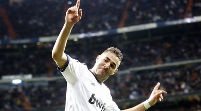 בנזמה חוגג בברנבאו. הבלאנקוס נראו טוב גם בלי הארגנטינאי בהרכב (רויטרס)