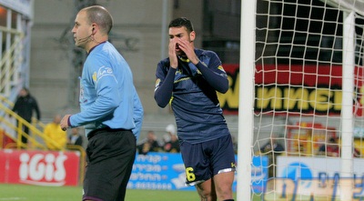 אלירן עטר לא מאמין (משה חרמון) אלירן עטר לא מאמין (משה חרמון)