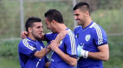 אריאל הרוש, אבי ריקן ושמעון אבוחצירא במצב רוח חיובי (חגי ניזרי)