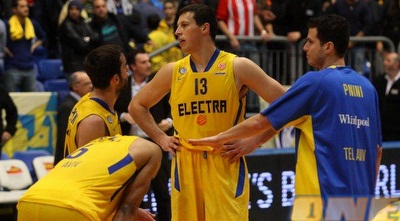 פניני, פלאניניץ´ ואוחיון מאוכזבים. זו תהיה התמונה אם מכבי תפסיד (יוסי ציפקיס)