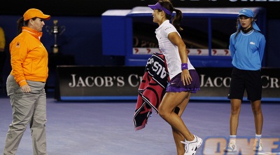 נה לי מדדה לאחר הפציעה (רויטרס)