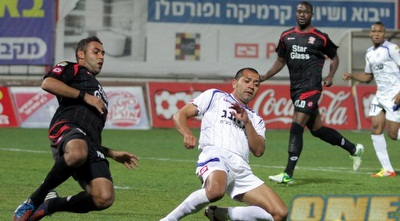 פרננדס מול אבו סאלח (יניב גונן)