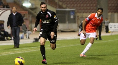 יובל אבידור בפריצה אופיינית (חגי ניזרי)