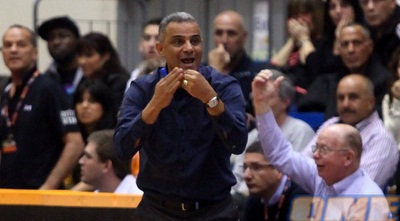 רוני בוסאני (יוסי ציפקיס) רוני בוסאני (יוסי ציפקיס)