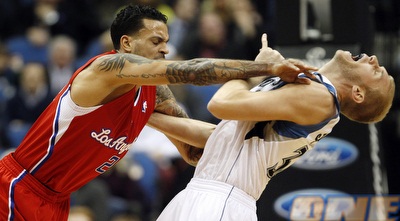 בארנס הולך מכות עם סטימסמה (רויטרס)