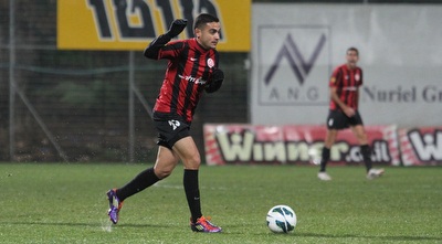 יניב דרעי. שער ניצחון (עמית מצפה) יניב דרעי. שער ניצחון (עמית מצפה)