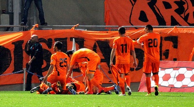 בני יהודה חוגגת (שי לוי) בני יהודה חוגגת (שי לוי)