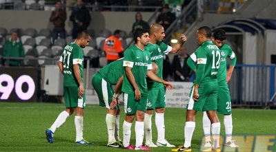 שחקני חיפה מאוכזבים (שי לוי) שחקני חיפה מאוכזבים (שי לוי)