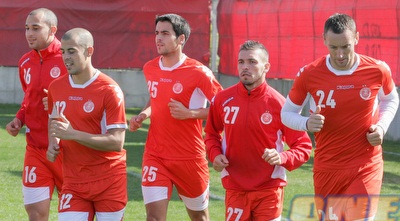 פאביצ´ביץ´, קוסטה, רוצ´לה, טל בן חיים ודמארי. כל החמישה יפתחו? (משה חרמון)