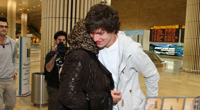 ג´יבראיל קדאייב ואימו לאורה (שי לוי)