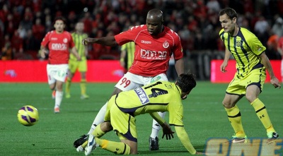 תמוז מול זיו וקרלוס (יניב גונן) תמוז מול זיו וקרלוס (יניב גונן)