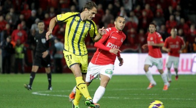 קרלוס מקדים את דמארי (יניב גונן) קרלוס מקדים את דמארי (יניב גונן)