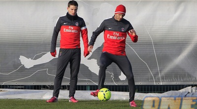 בקהאם עם קווין גאמיירו. יצר המולה במתחם האימונים (רויטרס) בקהאם עם קווין גאמיירו. יצר המולה במתחם האימונים (רויטרס)