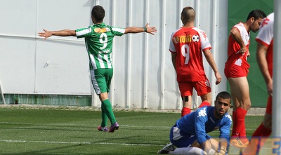 שובל גוזלן חוגג. 20 שערים העונה (עמית מצפה) שובל גוזלן חוגג. 20 שערים העונה (עמית מצפה)