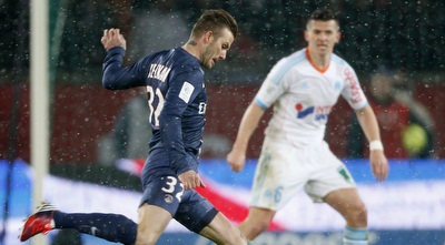 בקהאם מול בארטון (רויטרס) בקהאם מול בארטון (רויטרס)