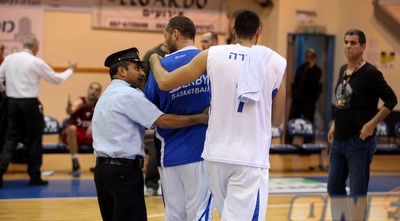 גילי מוסינזון (יוסי ציפקיס)