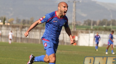 ג´ונתן אסוס חוגג את שער השוויון שלו (עמית מצפה)