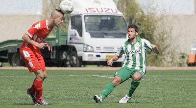 קונסטנטינוס מול קלדרון (משה חרמון)
